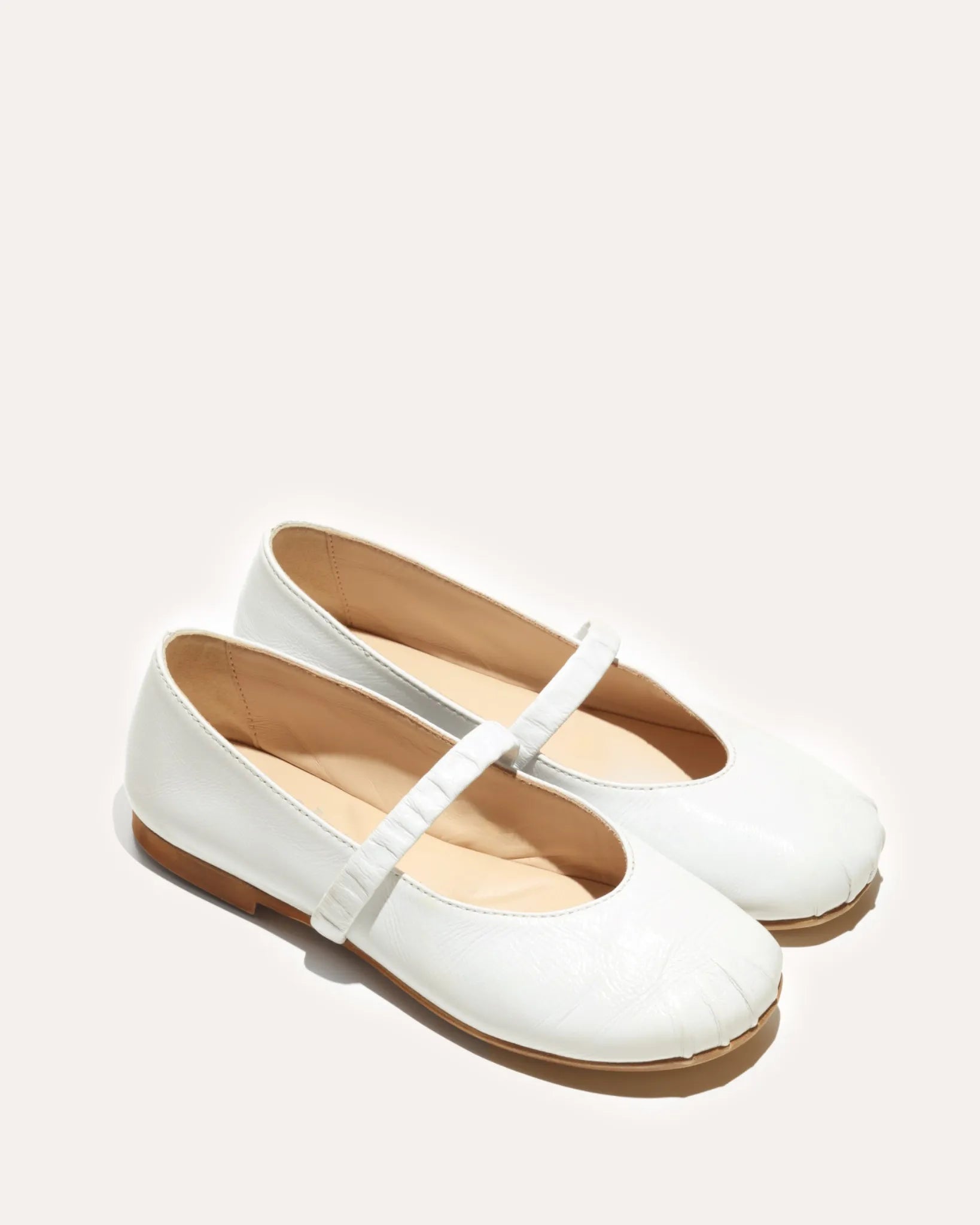 Bella Ballerina White